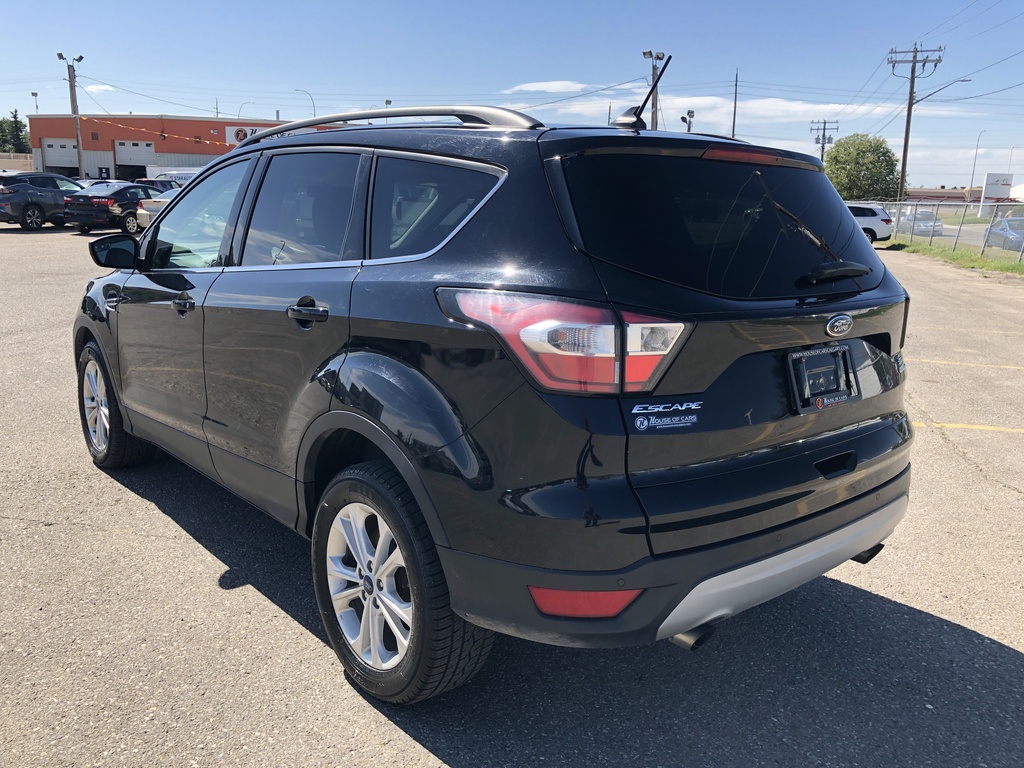 Pre-Owned 2018 Ford Escape SEL 4WD / Leather / Sunroof Sport Utility in ...